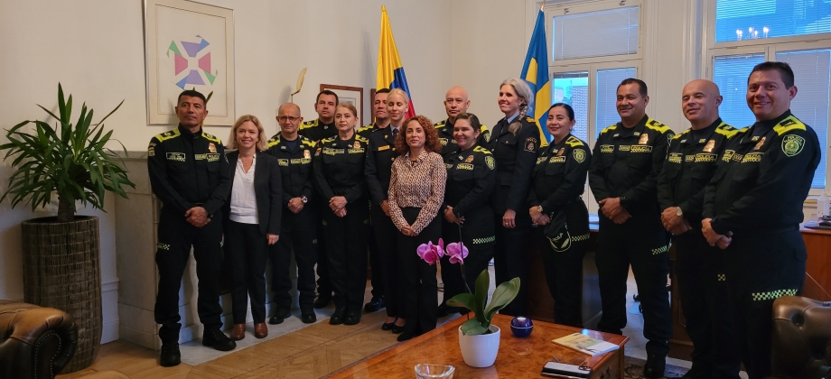 Encuentro con cooperantes suecos de la Policía Nacional